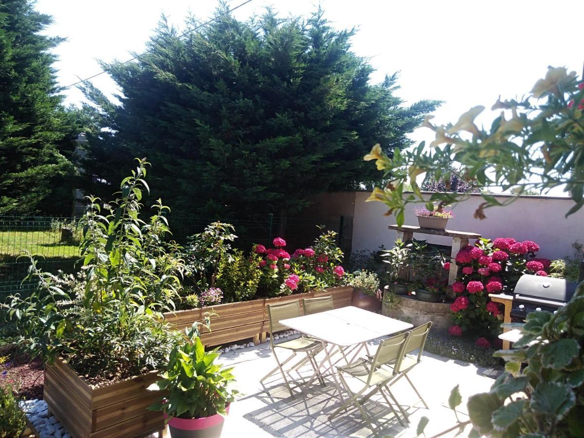 Gite Bressan Saint-Maurice-en-Riviere Exterior foto